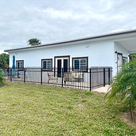 Naples Charming Cottage Orangetree Exterior photo